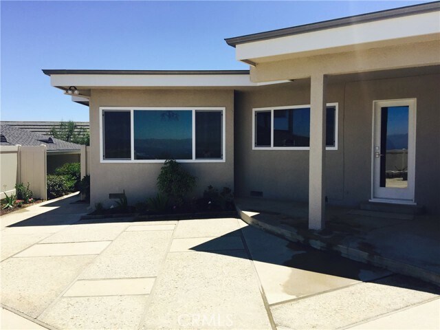 Building Photo - 14687 Deervale Pl