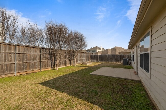 Building Photo - 6237 Chalk Hollow Dr