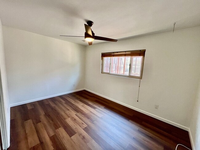 Building Photo - Beautiful 3B 2BA Home in Paradise Hills