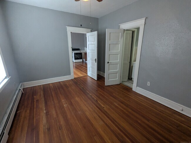 Building Photo - 23 Lyman St