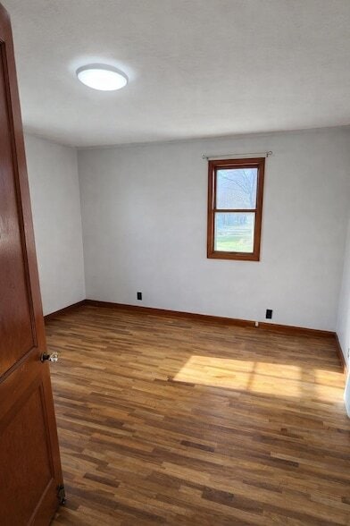 Building Photo - 117 3rd Ave