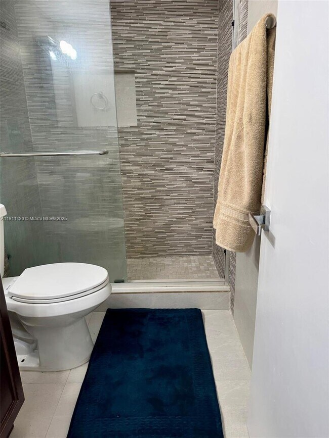 Building Photo - 201 180th Dr