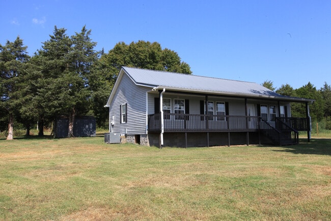 Building Photo - 1042 Murray-Kittrell Rd