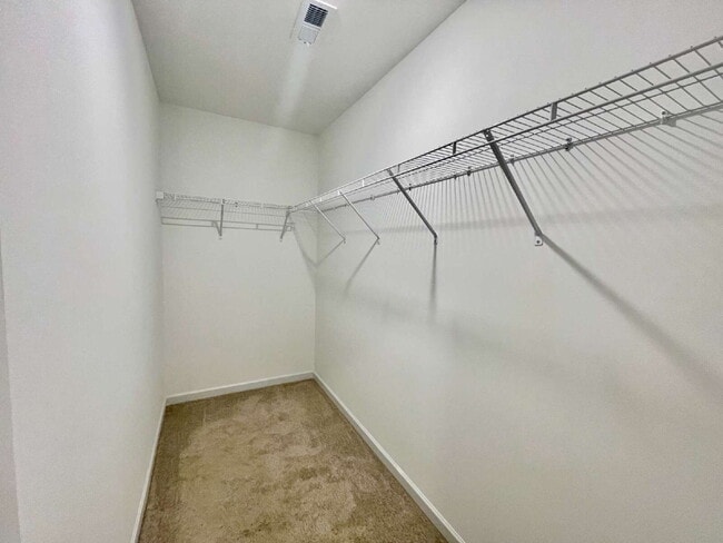 Building Photo - 3-Bedroom Retreat With 2.5 Baths In Fayett...