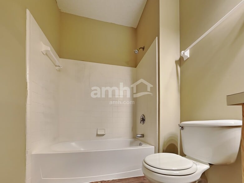 Building Photo - 9426 Staplehurst Dr