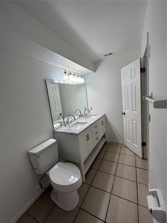 Building Photo - 1714 Foxhall Cir