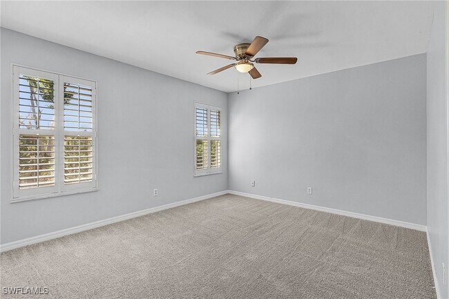 Building Photo - 6091 Lakefront Dr