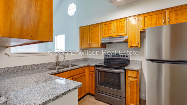 Building Photo - Newly renovated 3 BR / 1 BA for Lease!