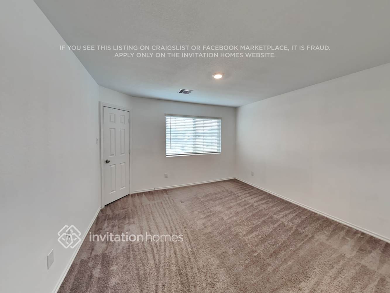 Building Photo - 18706 Charter Elm Dr