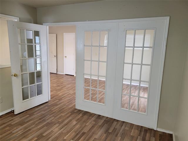 Building Photo - 1358 Meadow Creek Dr