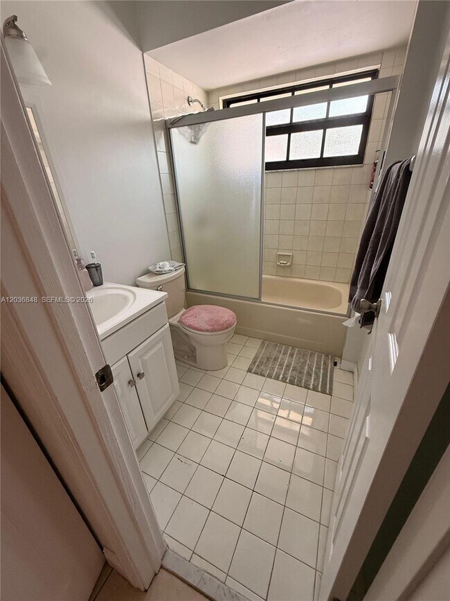 Building Photo - 13330 SW 59th Terrace