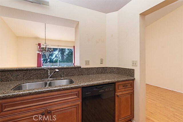 Building Photo - 22 Campton Pl