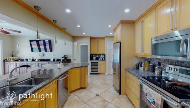 Building Photo - 3 br, 2 bath House - 507 Edmonton Court UNIT