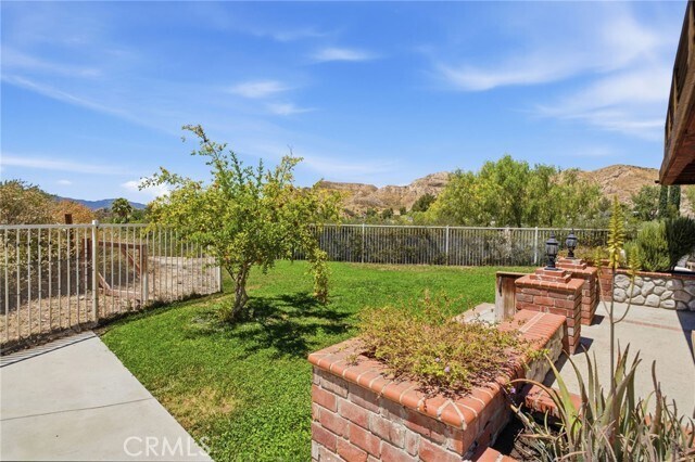 Building Photo - 30432 Sunrose Pl