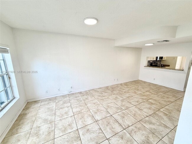 Building Photo - 70 Whitehead Cir