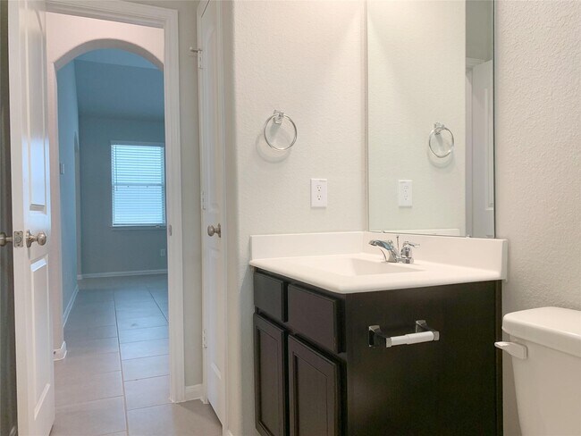 Building Photo - 14218 Singing Oaks Trl