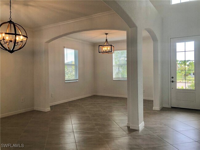 Building Photo - 17868 Woodland Ct
