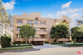 Building Photo - 10640 Wilkins Ave