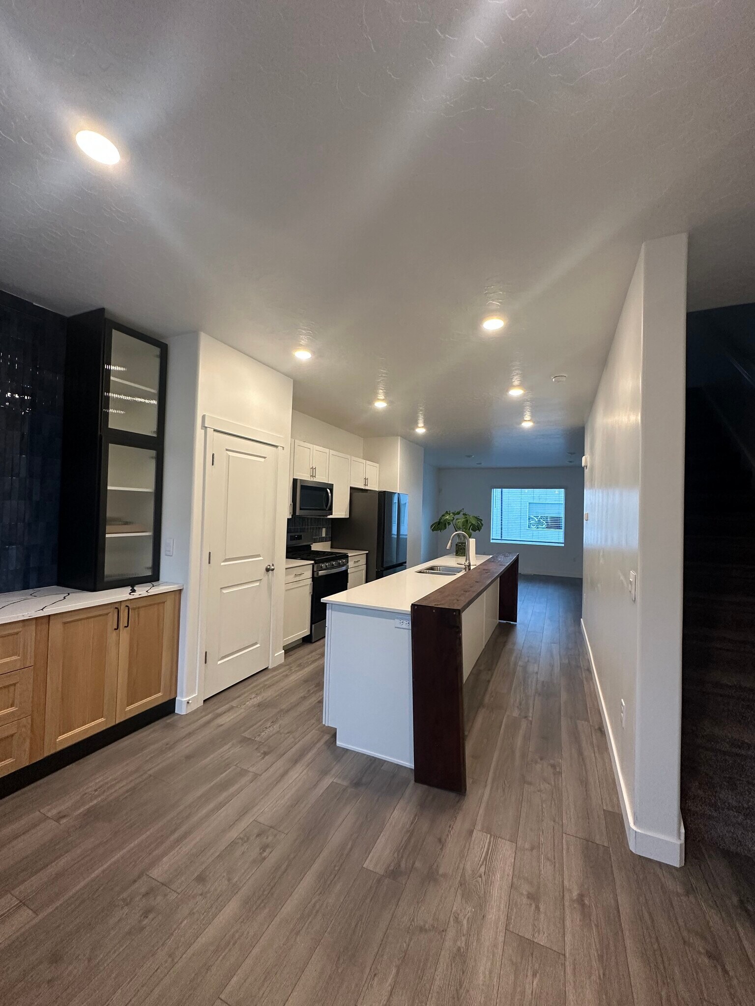 Building Photo - 1146 W 340 S