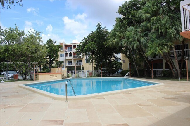 Building Photo - 7705 Camino Real