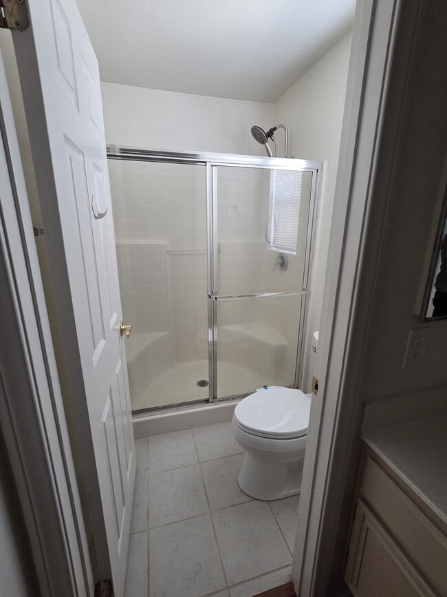 Building Photo - 10754 Westonhill Dr