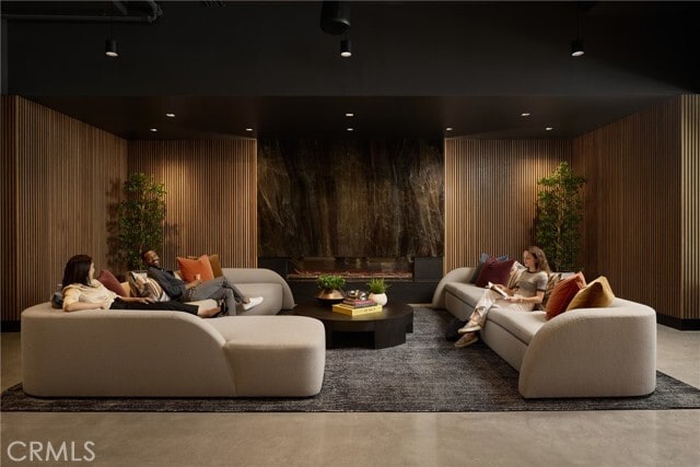 Building Photo - 21010 Erwin St