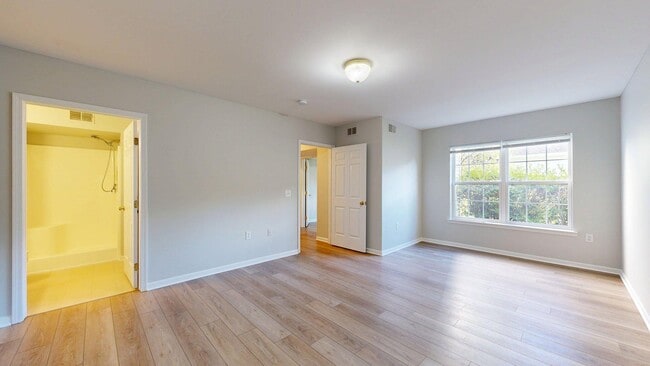 Building Photo - 2767 S Knightsbridge Cir