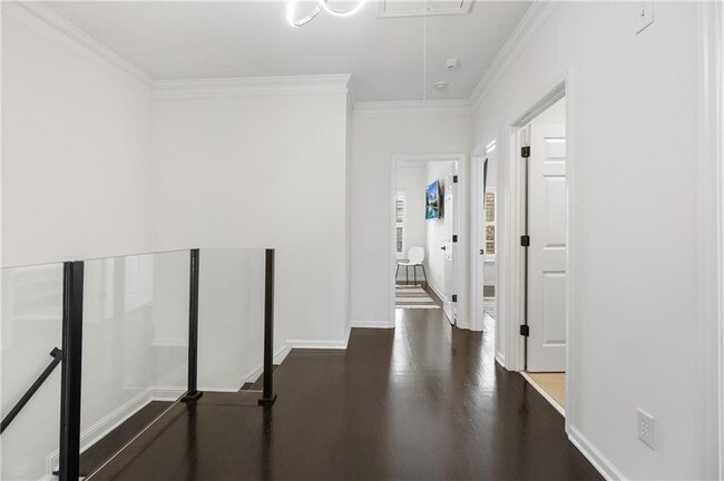 Building Photo - 638 Parkside Vlg Wy