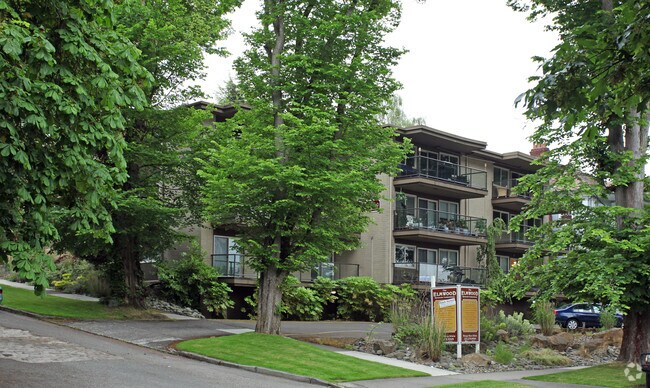 Primary Photo - Elmwood Condos