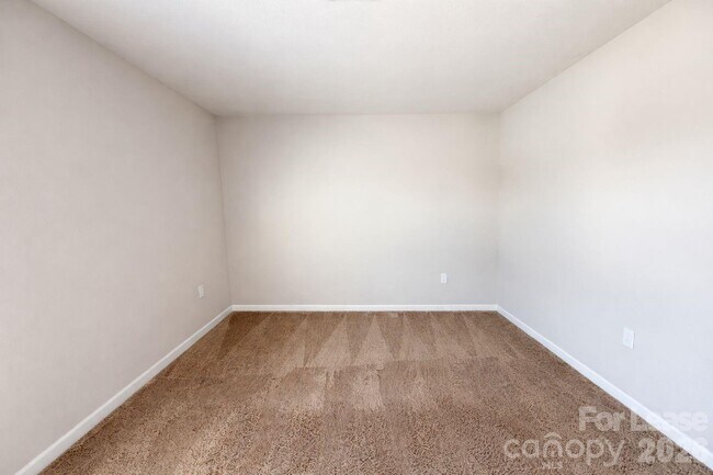 Building Photo - 1408 Nia Rd