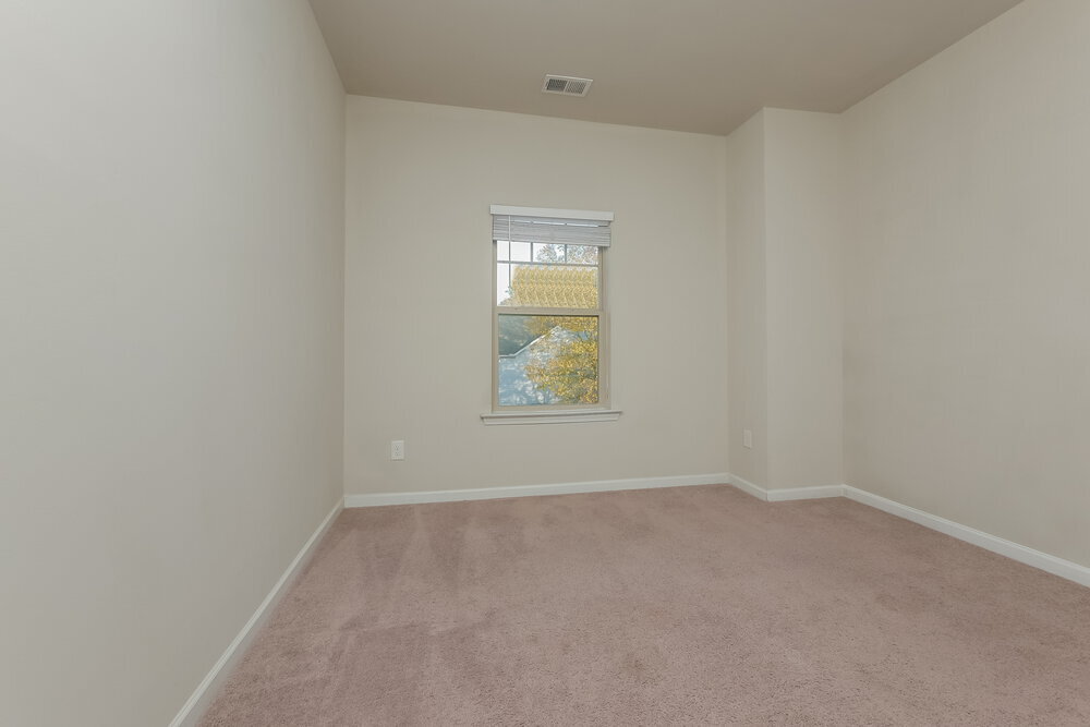 Building Photo - 143 Preserve Dr