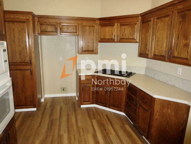 Building Photo - 3276 Formby Ln