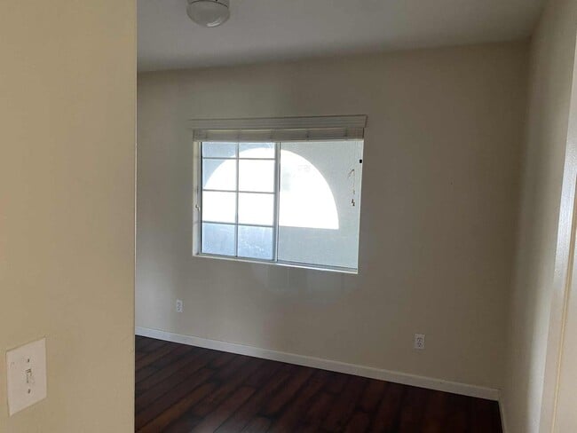 Building Photo - Cozy Unit in Westminster for Lease