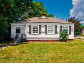 Building Photo - 2600 Avenue L