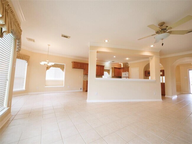 Building Photo - 419 Richmond Pl Dr