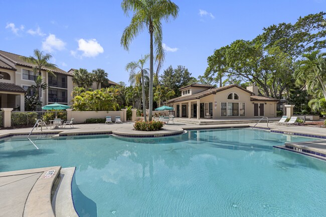 Building Photo - Palm Aire Gardens