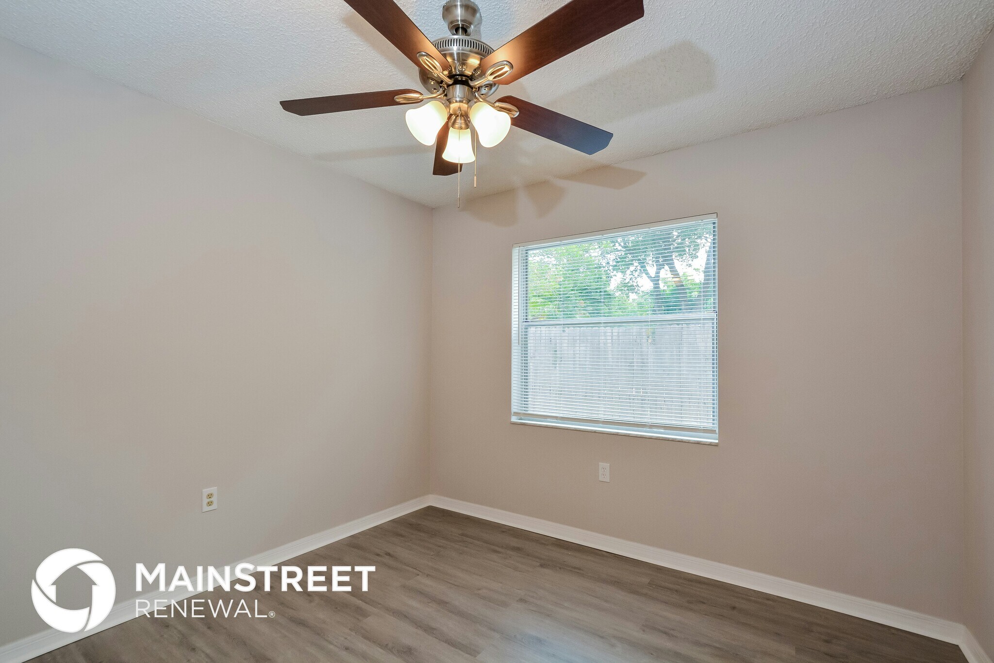 Building Photo - 3028 Winchester Dr