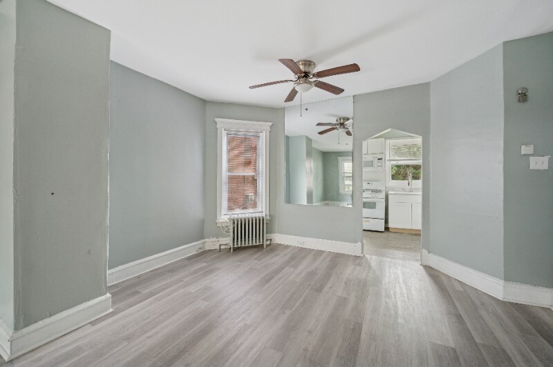Building Photo - 228 N Edgewood St