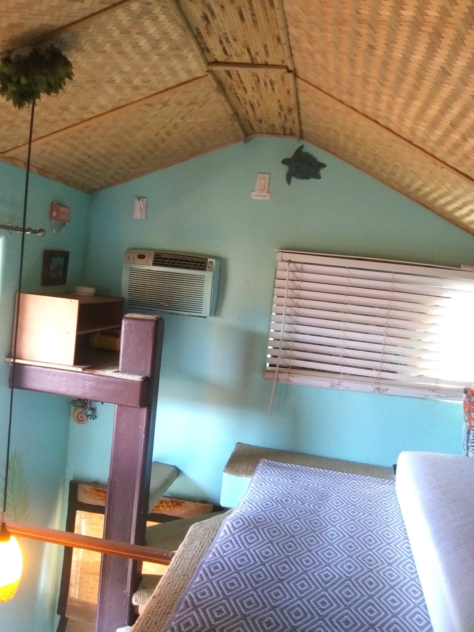 any a/c use is Not inc. in mo. rent, and is extra cost to turn on. (past 4 tenants never used it). - 281 Kaikea St