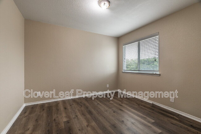 Building Photo - 409 Loch Lomond Dr