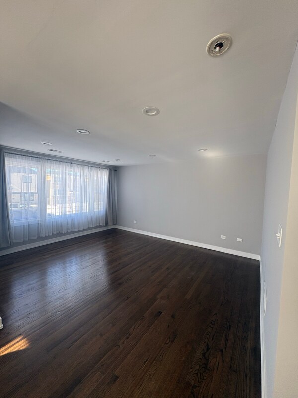 Building Photo - 3721 Clarence Ave