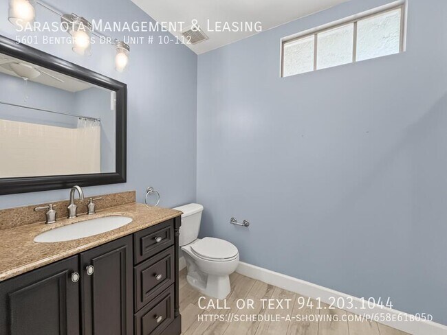 Building Photo - 5601 Bentgrass Dr