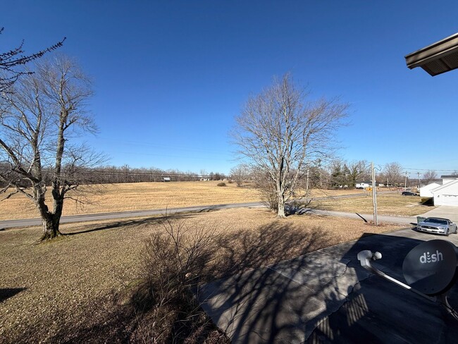 Building Photo - Spacious 3-Bedroom Home with Huge Basement, Garage, and Scenic Country Views