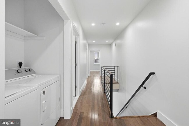 Building Photo - 2106 Manton St