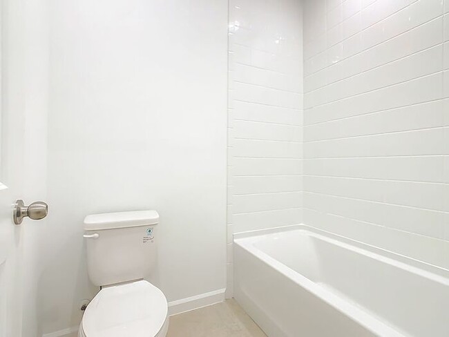 Building Photo - Brand New Luxury Town House in Island Village a Celebration, FL maintenance free community.