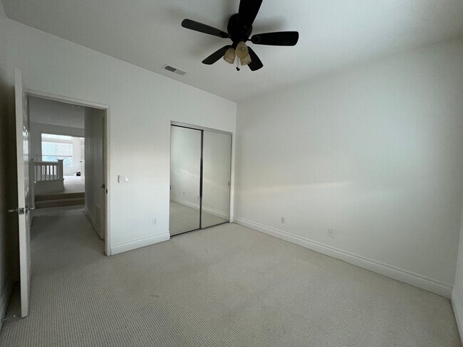 Building Photo - Beautifully Remodeled Poway Home