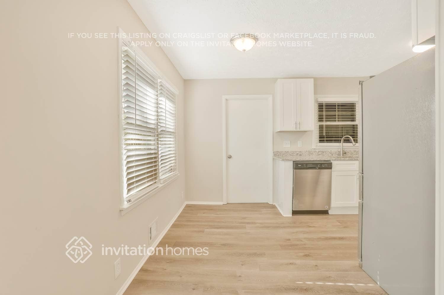 Building Photo - 1948 Englewood Way SW