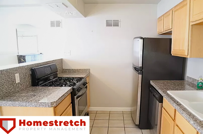 Primary Photo - Three Bedroom Home with Dishwasher Move In...