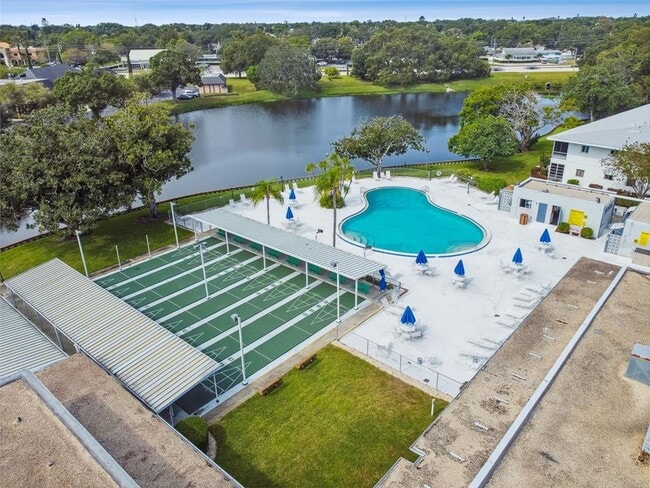 Building Photo - 8080 112th St N