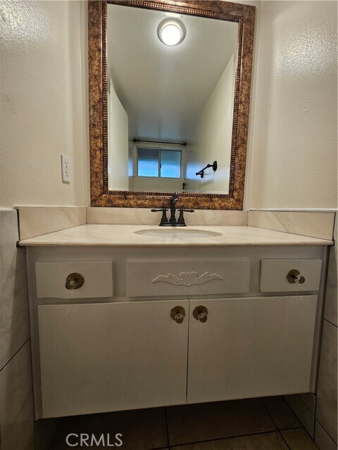 Building Photo - 15271 Cadiz Dr